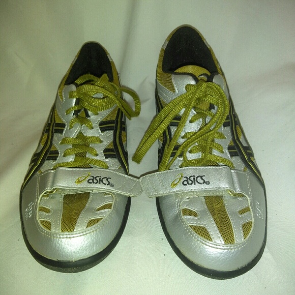 asics cyber throw asics cyber throw